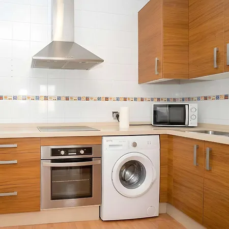 En Conil Zona Centro Solo Aceptamos Familias Y Parejas Appartement