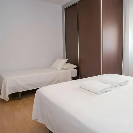 En Conil Zona Centro Solo Aceptamos Familias Y Parejas Appartement