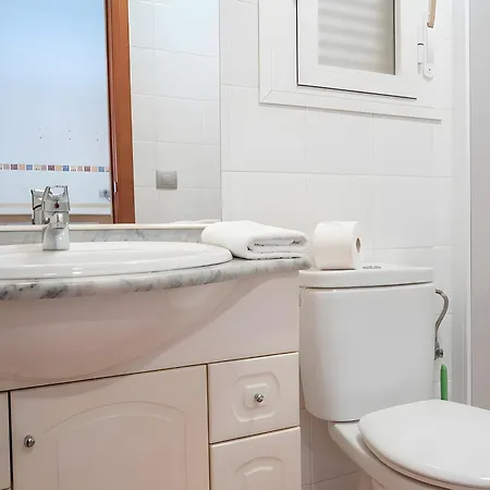 Appartement En Conil Zona Centro Solo Aceptamos Familias Y Parejas *